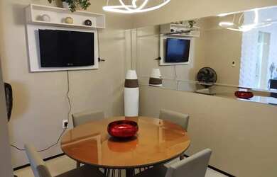 Imagem: O apartamento possui 3 Dormitórios, 2 Banheiros, 2 Vagas na