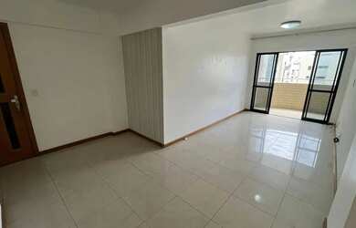 Imagem: O apartamento possui 3 Dormitórios, 3 Banheiros, 2 Vagas na