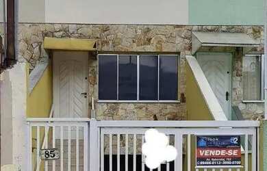 Imagem: A casa possui 2 Dormitórios, 3 Banheiros, 2 Vagas na garagem