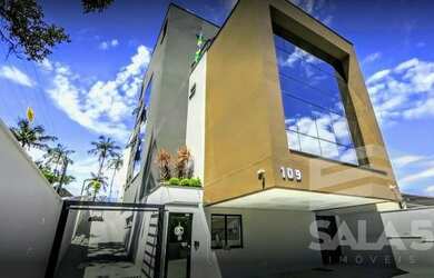 Imagem: O depósito possui 5 Vagas na garagem e 477m² de Área e está