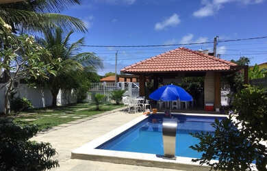 Imagem: A casa em condomínio possui 3 Dormitórios, 3 Banheiros, 2