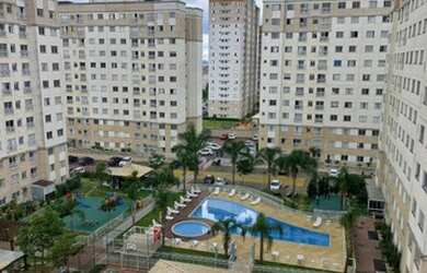 Imagem: O apartamento possui 2 Dormitórios, 1 Banheiro, 1 Vaga na garagem