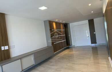 Imagem: O apartamento possui 4 Dormitórios, 5 Banheiros, 4 Vagas na