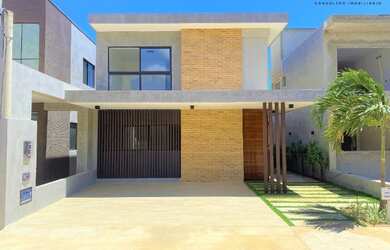 Imagem: A casa em condomínio possui 3 Dormitórios, 3 Banheiros, 3