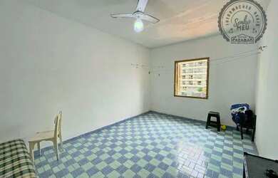 Imagem: A kitnet possui 1 Dormitório, 1 Banheiro, 1 Vaga na garagem