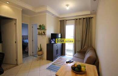 Imagem: O apartamento possui 1 Dormitório, 1 Banheiro, 1 Vaga na garagem