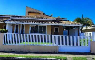 Imagem: A casa em condomínio possui 5 Dormitórios, 5 Banheiros, 1