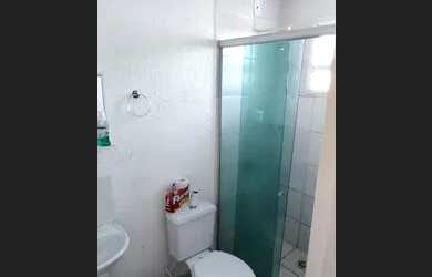 Imagem: A casa em condomínio possui 2 Dormitórios, 1 Banheiro, 110m²