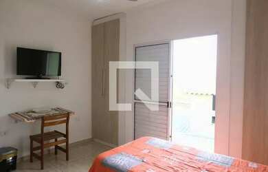 Imagem: A casa possui 1 Dormitório, 1 Banheiro, 25m² de Área e está