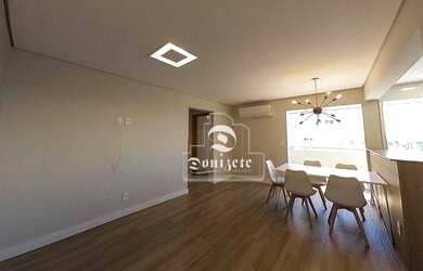 Imagem 2: Apartamento com 2 dormitórios à venda, 65 m² por R$ 860.000,00 - Centro...