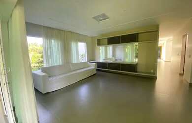 Imagem 7: Granja beira de pista km 8 para venda possui com 2,05 hectares