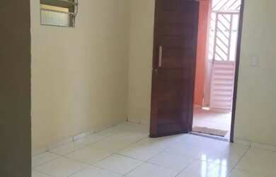 Imagem: A casa possui 2 Dormitórios e está localizado em Ceilândia