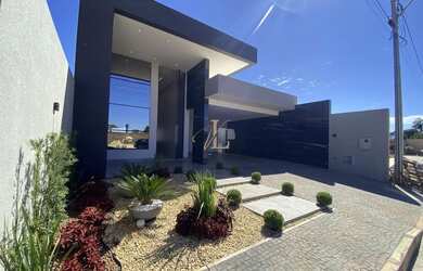 Imagem: A casa em condomínio possui 3 Dormitórios, 5 Banheiros, 4