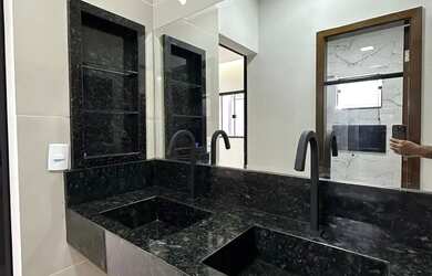 Imagem 8: VENDA DE CASA NOVA COM 3 SUÍTES PROXÍMO PRAIA DA GRACIOSA