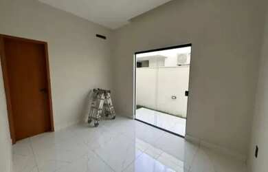 Imagem 8: Casa Térrea 3/4 sendo 2 suítes no Condomínio Ecoville 1 de 126 m² com 4 vagas por 635.000