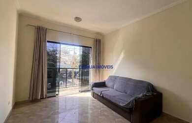 Imagem: A casa possui 4 Dormitórios, 4 Banheiros, 4 Vagas na garagem