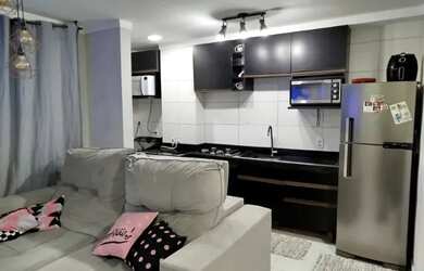 Imagem: O apartamento possui 2 Dormitórios, 1 Banheiro, 1 Vaga na garagem