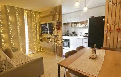 Imagem: O apartamento possui 2 Dormitórios, 1 Banheiro, 1 Vaga na garagem