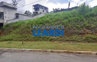 Imagem: O terreno possui 500m² de Área e está localizado em Quinta