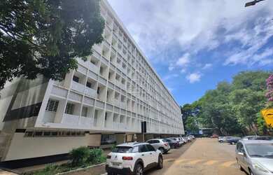 Imagem: O apartamento possui 3 Dormitórios, 3 Banheiros, 160m² de