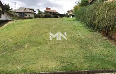 Imagem: O terreno possui 856m² de Área e está localizado em Bairro