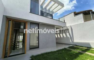 Imagem: A casa à venda possui 3 Dormitórios, 3 Banheiros, 3 Vagas