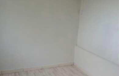 Imagem 4: Aluga-se Casa Casa 1 quarto 1 sala 1 cozinha 1 banheiro Ideal para 1 casal