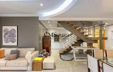 Imagem: A casa em condomínio à venda possui 4 Dormitórios, 5 Banheiros