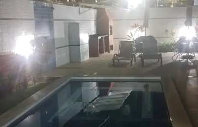 Imagem: O apartamento possui 2 Dormitórios, 2 Banheiros, 1 Vaga na