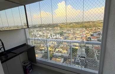 Imagem: O apartamento possui 3 Dormitórios, 2 Banheiros, 2 Vagas na