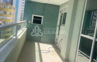 Imagem: O apartamento possui 3 Dormitórios, 1 Banheiro, 1 Vaga na garagem