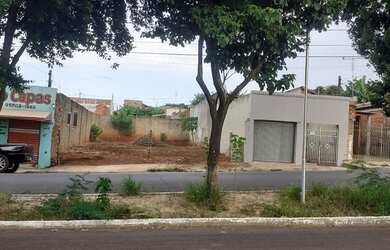Imagem 3: Terreno avenida Terreno / lote com venda por R$110.000