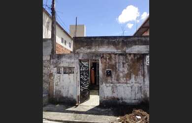 Imagem: O terreno possui 170m² de Área e está localizado em Itapuã