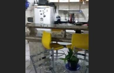 Imagem: O apartamento possui 2 Dormitórios, 1 Vaga na garagem e está