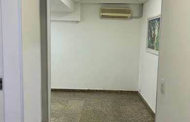 Imagem 7: Alugo excelente loja BARRA 4 salas e recepção /clinica medica ou dentaria