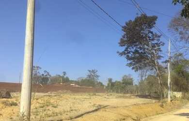 Imagem: O terreno possui 329m² de Área e está localizado em Centro