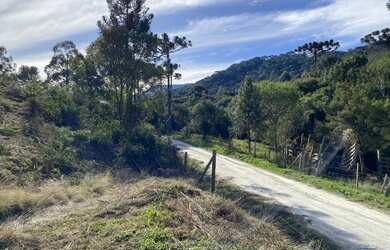 Imagem 3: Terreno de 2 hectare em Urubici