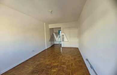 Imagem: O apartamento possui 1 Dormitório, 1 Banheiro, 36m² de Área