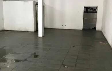 Imagem: O depósito possui 5 Vagas na garagem, 485m² de Área, Imóvel