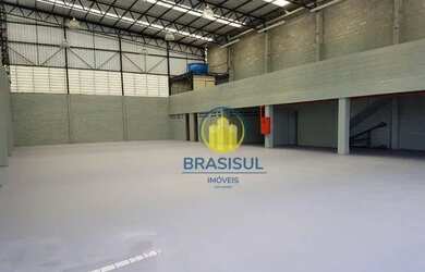 Imagem: O depósito possui 2 Vagas na garagem, 1.000m² de Área e