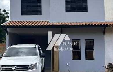 Imagem: A casa em condomínio possui 3 Dormitórios, 2 Banheiros, 3