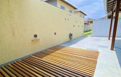 Imagem: A casa em condomínio possui 2 Dormitórios, 3 Banheiros, 1