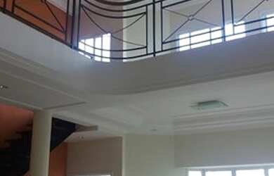 Imagem: A casa em condomínio à venda possui 3 Dormitórios, 4 Banheiros