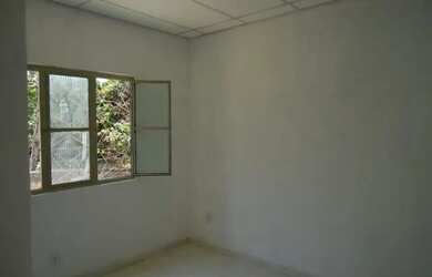 Imagem: A casa possui 2 Dormitórios e está localizado em Guaratiba