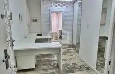 Imagem: O apartamento possui 1 Dormitório, 1 Banheiro, 43-0m² de Área