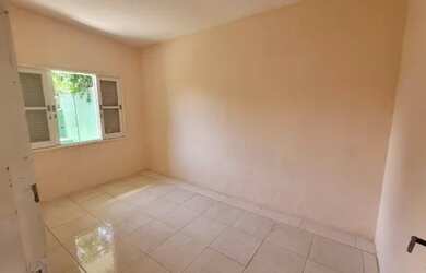 Imagem: A casa possui 2 Dormitórios, 1 Banheiro e 120m² de Área e