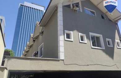 Imagem: Imóvel comercial em uma área de 1200 mts, com 16 salas, 5