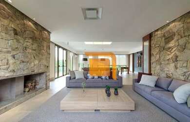 Imagem: A casa em condomínio possui 3 Dormitórios, 4 Banheiros, 4