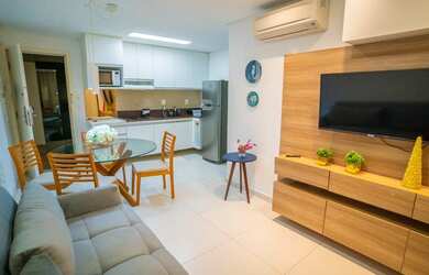 Imagem: O apartamento possui 1 Dormitório, 1 Banheiro, 1 Vaga na garagem