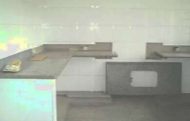 Imagem: A casa possui 4 Dormitórios, 4 Banheiros, 5 Vagas na garagem